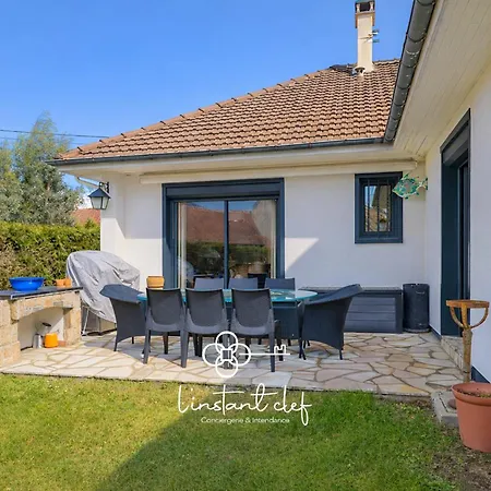 Hébergement de vacances Maison, Jardin, Circuit 10 Min *