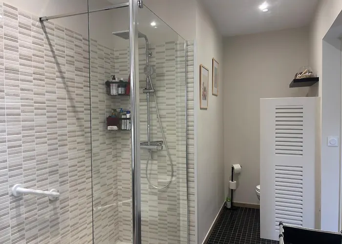 Maison, Jardin, Circuit 10 Min Hébergement de vacances