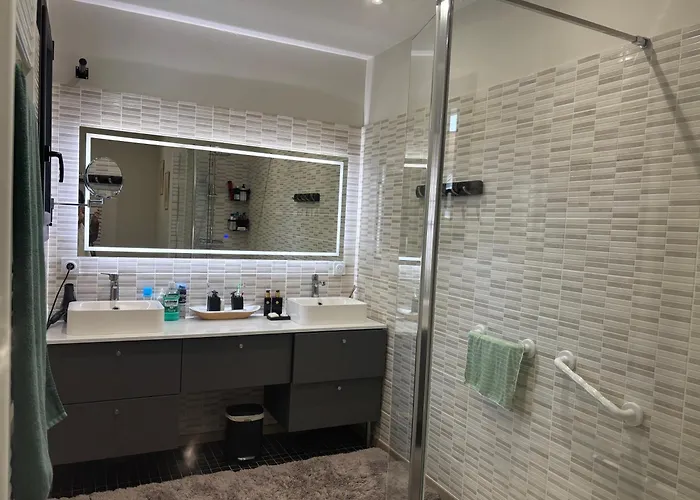 Maison, Jardin, Circuit 10 Min Hébergement de vacances *